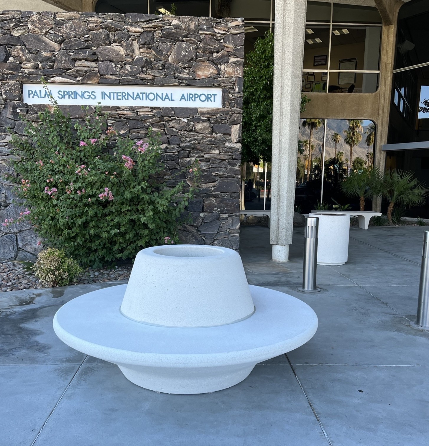 Palm Springs Planter Bench